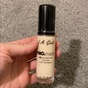 BRAND NEW L. A GIRL PRO MATTE HD HIGH DEFINITION